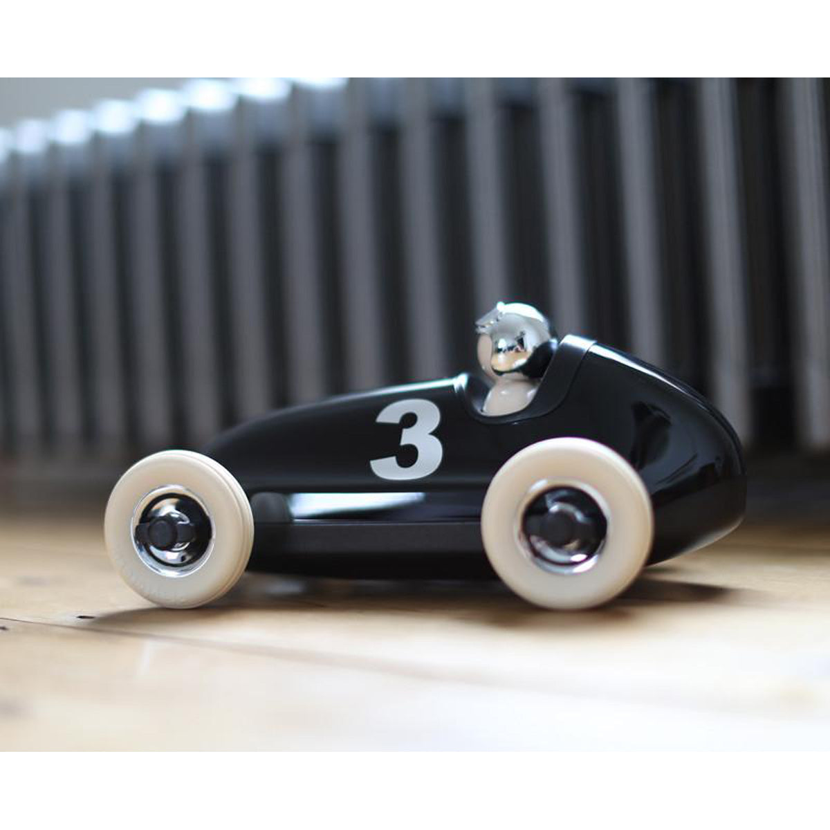 Playforever – Bruno Racing Car Chrome